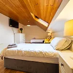 Steepleview 2 Bedroom *
