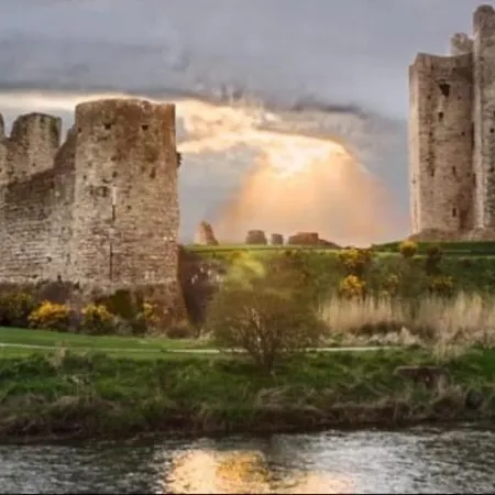 Steepleview 2 Bedroom Trim