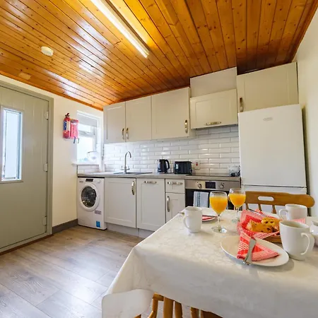 شقة Steepleview 2 Bedroom *