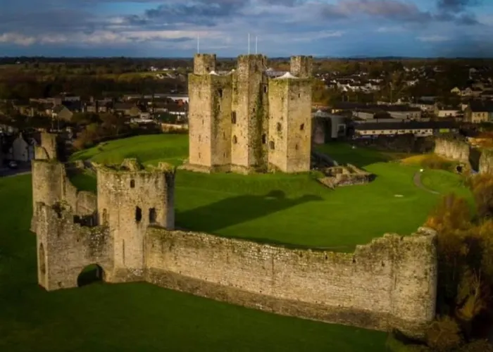 Steepleview 2 Bedroom Апартаменты Трим