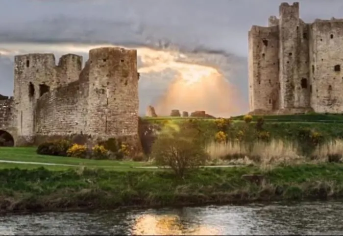 Steepleview 2 Bedroom Трим